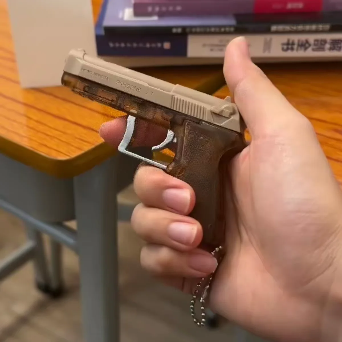 Mainan Pistol Gantungan Kunci  - Shock Pen Prank Toy ulasan dan harga